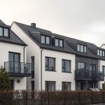 Strategiczne kształtowanie współczesnej powłoki zewnętrznej budynku w kontekście trwałości